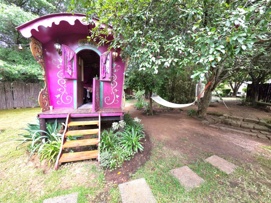 7 Bedroom Property for Sale in Clarens Free State